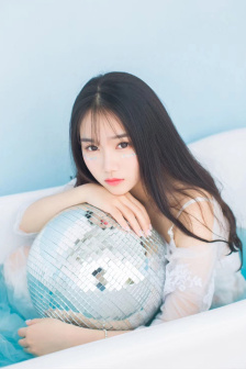 《独行月球》在线观看